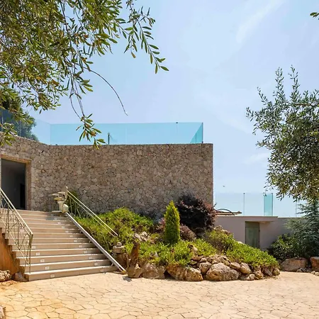 Summer Wine Villa *
