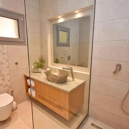 Summerwine Luxury Sea View Private Pool Villa *