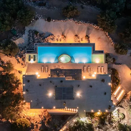 Summer Wine Villa *