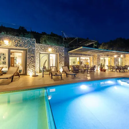 Summer Wine Villa Spartylas